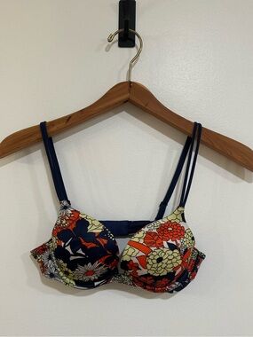 Victorias Secret Very Sexy Push-Up Bra Women’s Size 34A Navy Blue Floral